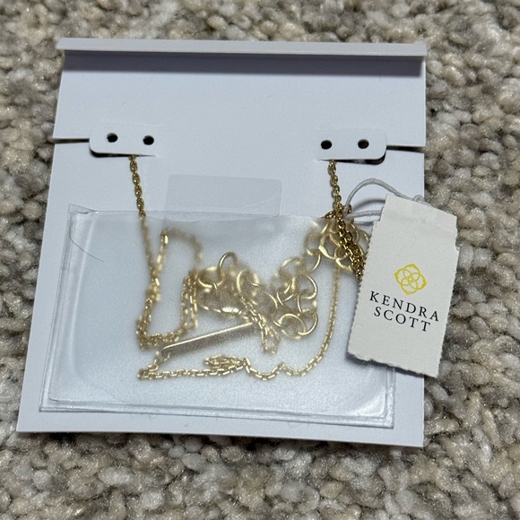 NWT Kendra Scott Baguette Elisa Pendant in Gold Red Mix - Picture 7 of 9